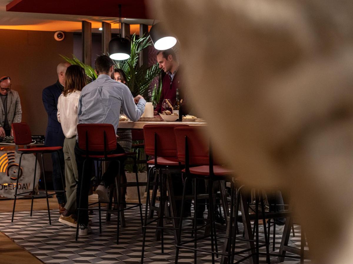 Mercure Valence Valence  Eksteriør billede