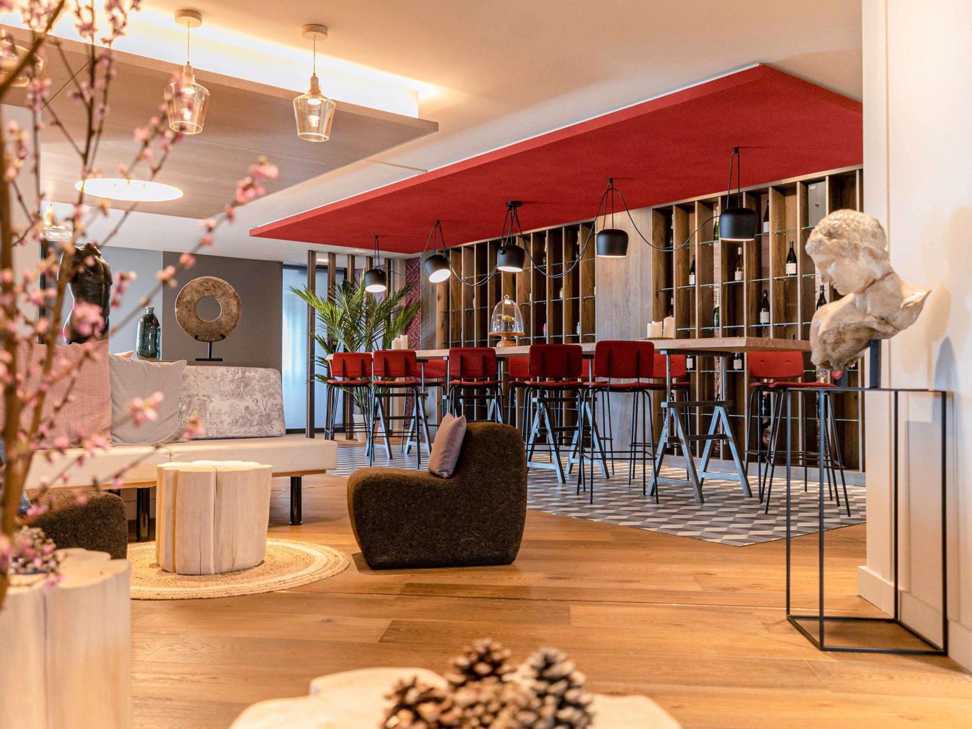 Mercure Valence Valence  Eksteriør billede