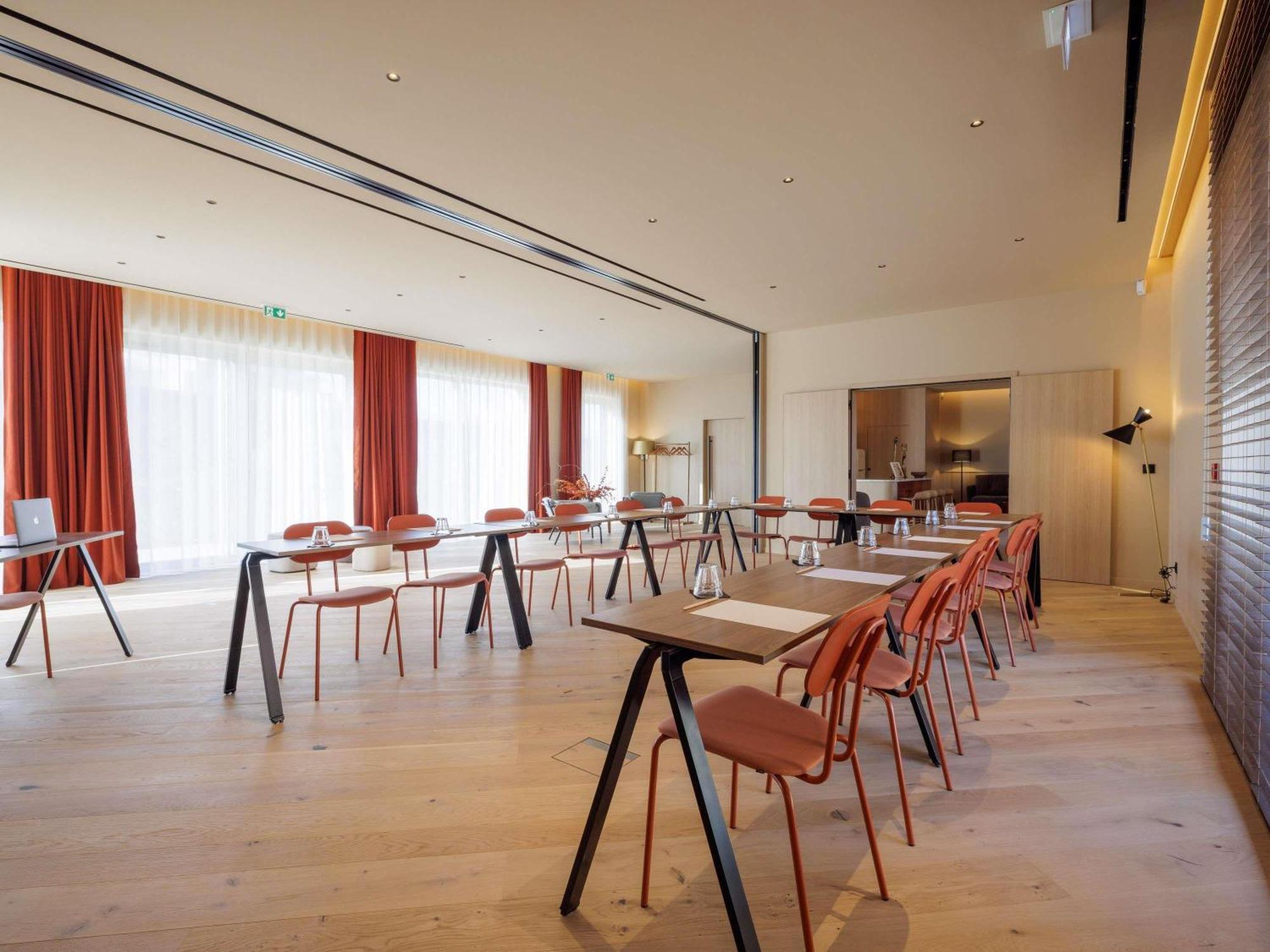 Mercure Valence Valence  Eksteriør billede